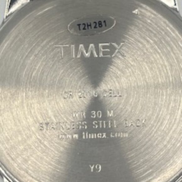 New Timex Easy Reader Watch Women’s Leather Band Silver-tone Case - Picture 7 of 7